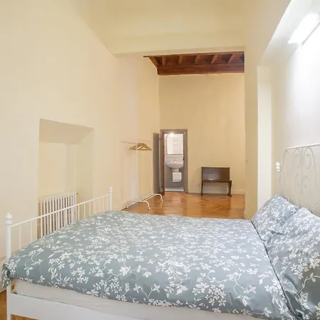 Apartment Lungarno View Florence